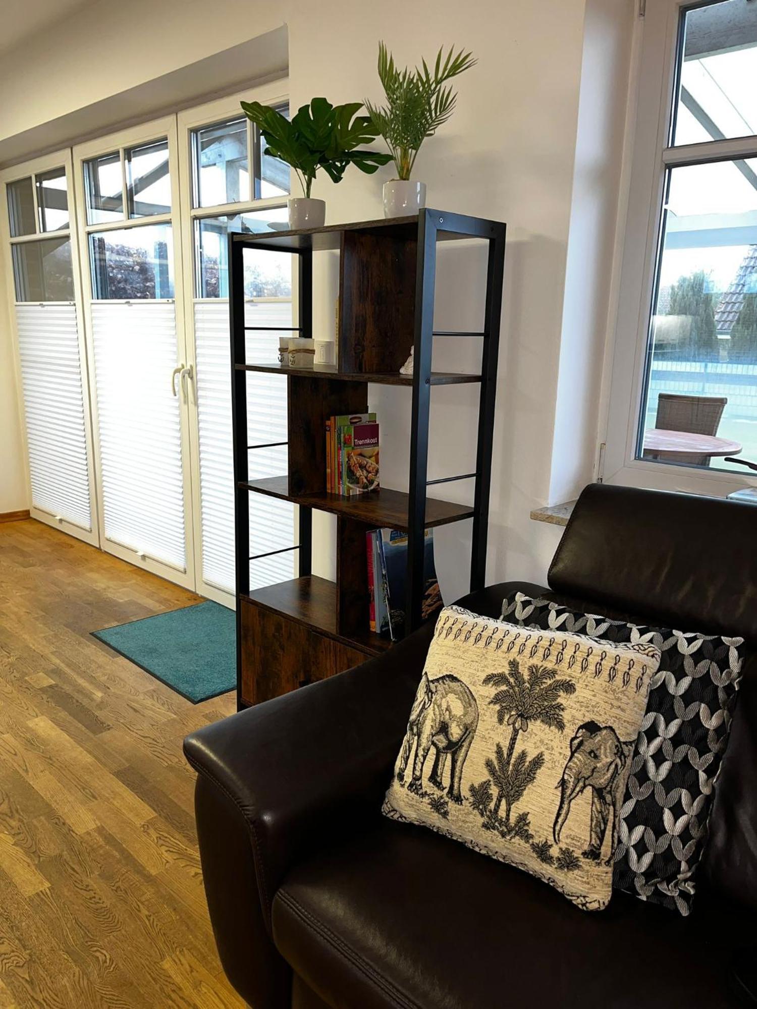 Oara Comfort Home, Ferienhaus 210Qm Mit Garten Reppenstedt Exteriör bild